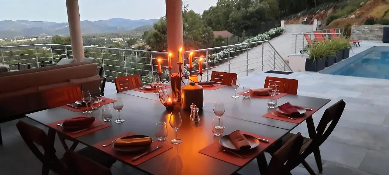 Les Hauts Du Peireguier La Motte  Bed & Breakfast La Motte (Var)