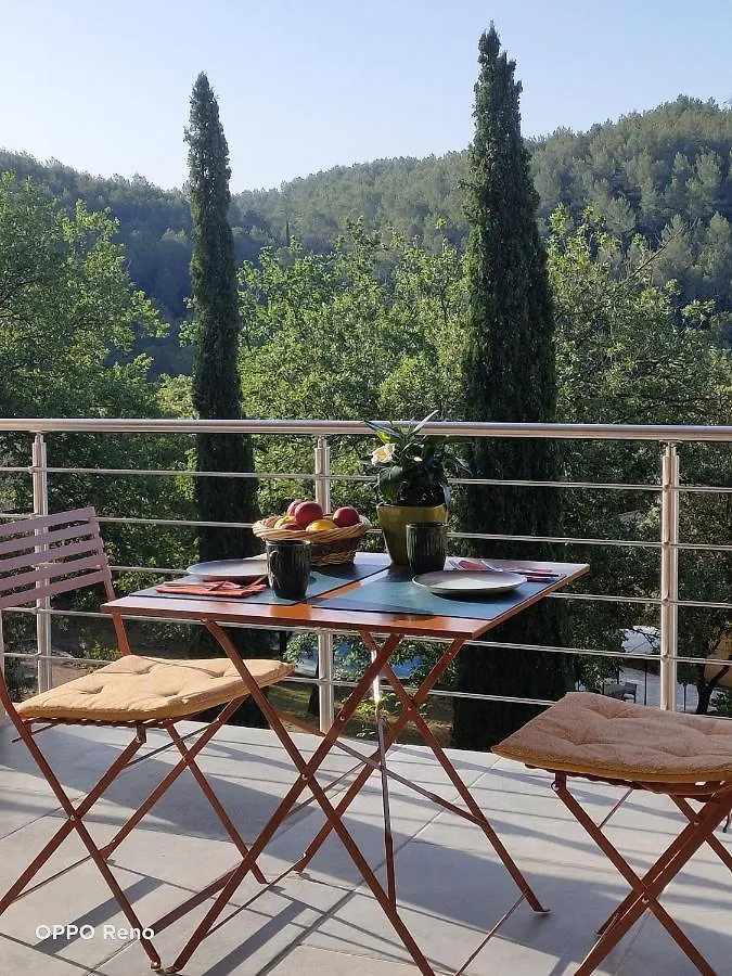 Les Hauts Du Peireguier La Motte  Bed & Breakfast La Motte (Var)